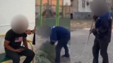TikTok-та балағат сөз айтқан ер адам көше тазалауға мәжбүр болды