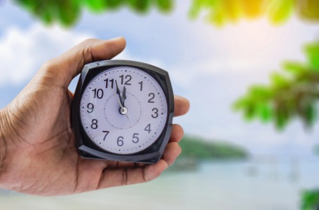 Түстен кейін шаршап қалмаудың қандай жолы бар? Дәрігер кеңес берді