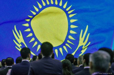 Құрылтайға 5 партия өтті: мандаттар қалай бөлінгені белгілі болды
