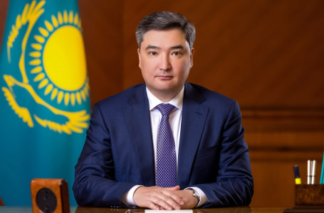 Олжас Бектенов премьер-министр болып қайта тағайындалды