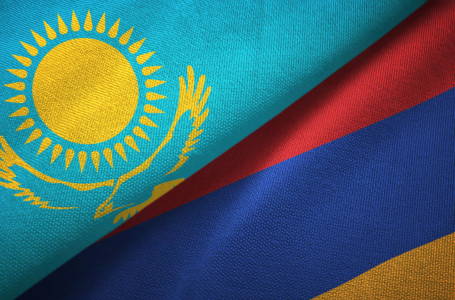 Тоқаев Армения елінің басшыларын құттықтады