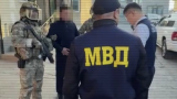 Жамбыл облысында шекарада көліктерді бопсалап келген қылмыстық топ ұсталды