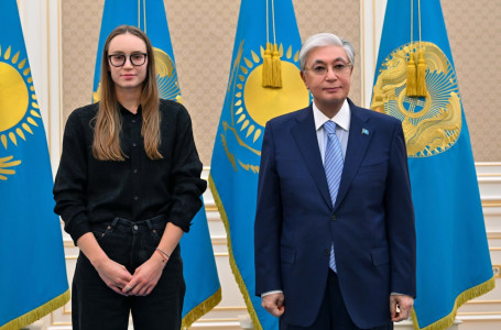 “Қазақстан атынан өнер көрсететінімді мақтан тұтамын“. Тоқаев Рыбакинамен кездесті