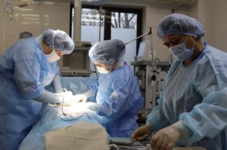 40 жасында он бірінші баласын дүниеге әкелген: алматылық дәрігерлер әйелді аман алып қалды