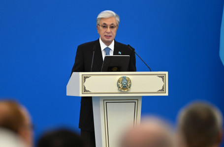 Президент Үкіметке, депутаттарға, мемлекеттік қызметшілерге үн қатты