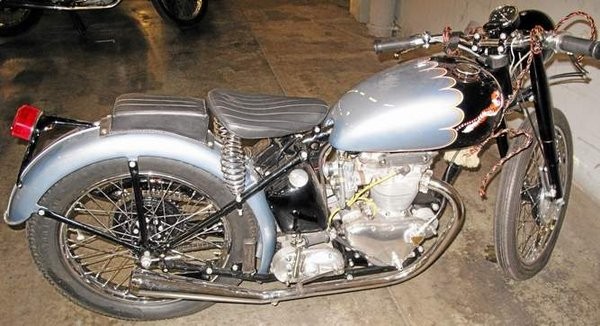 46 жылдан кейін табылған мотоцикл 