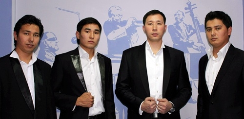 Группа "Парасат": "Наше искусство будет всегда принадлежать народу независимого Казахстана"