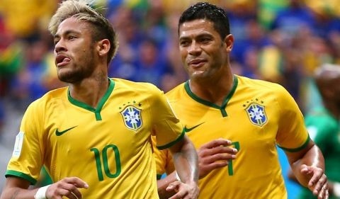 Бразилия бірінші орынмен топтан шықты