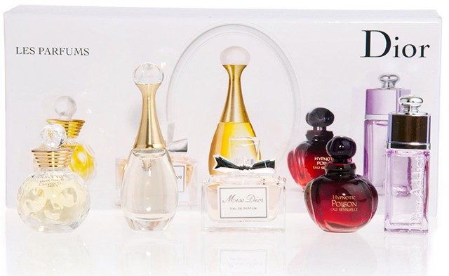 Dior Les Parfums туралы жаңа кітап жарыққа шықты