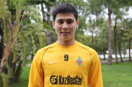 Бауыржан Исламхан – 2014 жылғы маусымның үздік футболшысы!