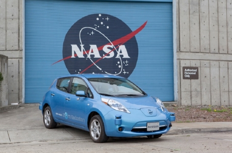 NASA мен Nissan бірігіп көлік шығарады