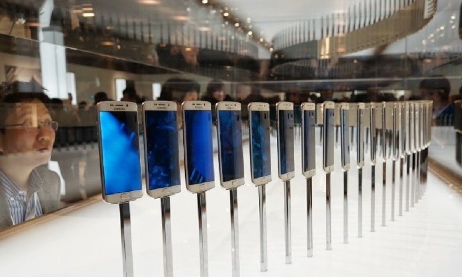 MWC 2015. Samsung Galaxy S6 смартфоны дөңес дисплейге ие болды