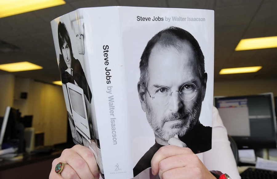 Стив Джобс жайлы жаңа кітап шығады 