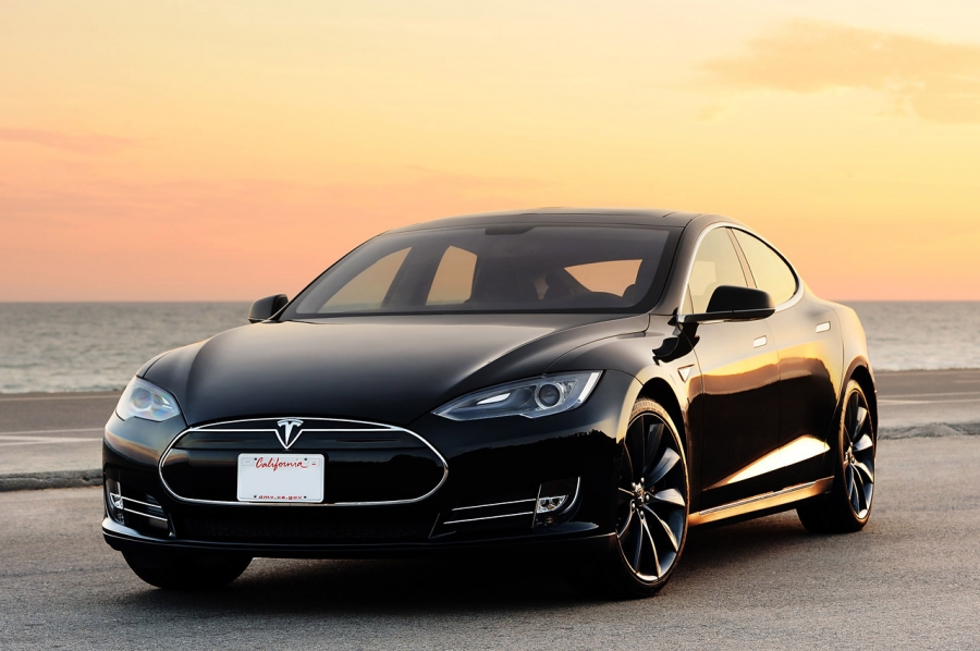 Элон Маск Tesla Model S көлігін осы аптада жаңартады 