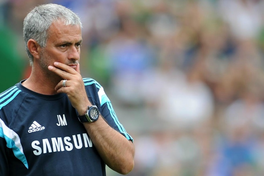 Жозе бапкер көлік жүргізу куәлігінен жарты жылға айырылды