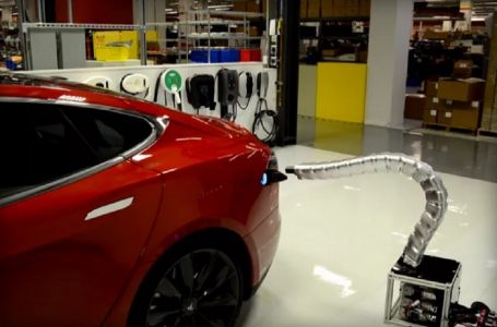 Tesla Motors қуаттау станциясының прототипін таныстырды (видео)