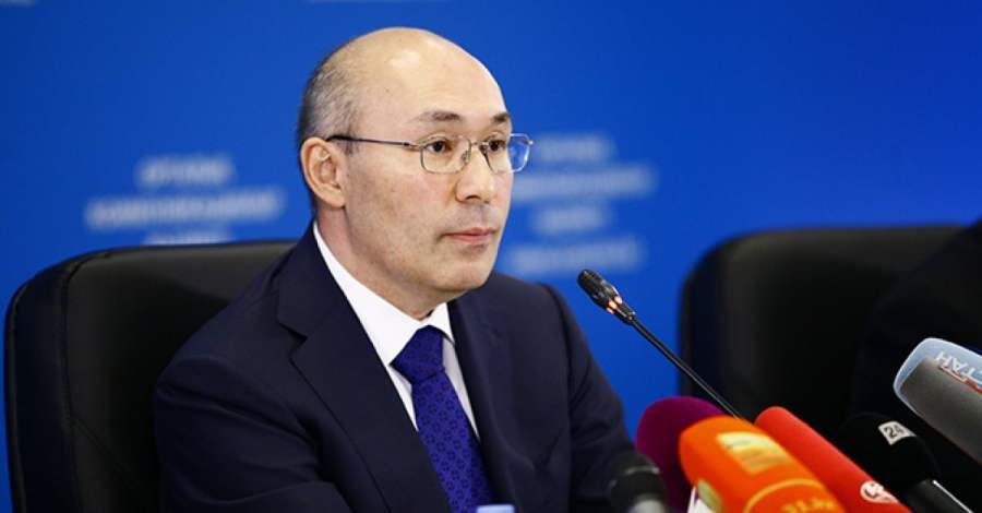 Назарбаев Келімбетовке валюталық саясат шараларын шұғыл әзірлеуді тапсырды