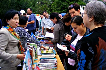Алматыда «Кітапфест» республикалық кітап фестивалі өтті