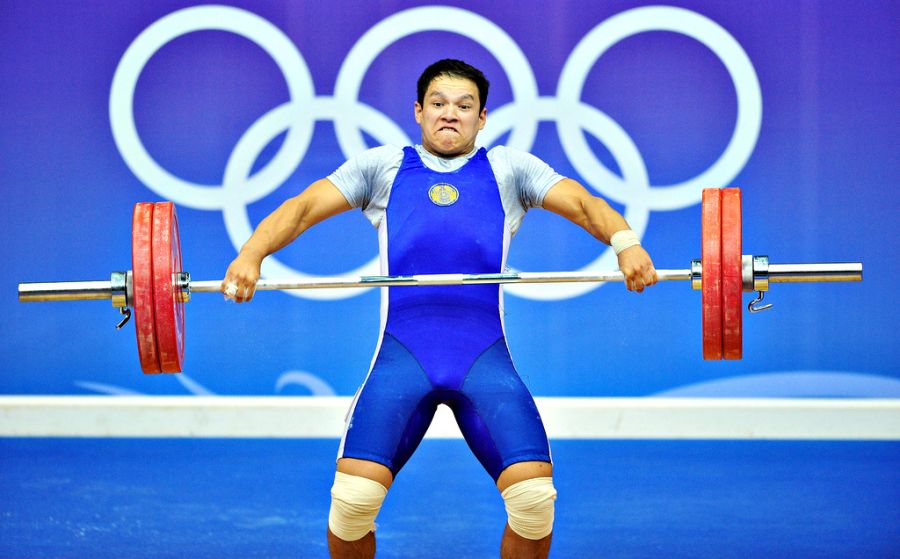 Рүстем Сыбай Азия чемпионатында топ жарды (видео)