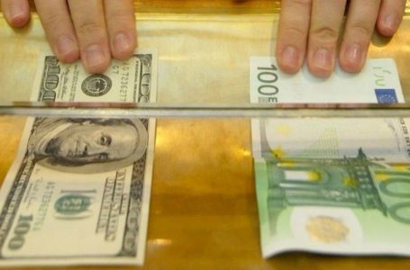 Қазақстанның көпшілік айырбас пунктінде евро мен доллар таусылып қалды