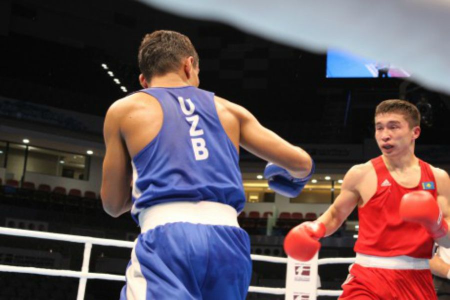 Қайрат Ералиев әлем чемпионатында өзбек боксшысынан жеңілді 