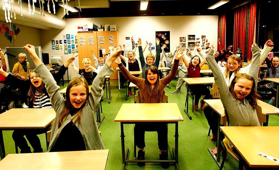 Норвегиялық оқушылар бір-біріне баға береді