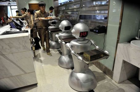 Жапонияда жұмыстың жартысын роботтар орындайды