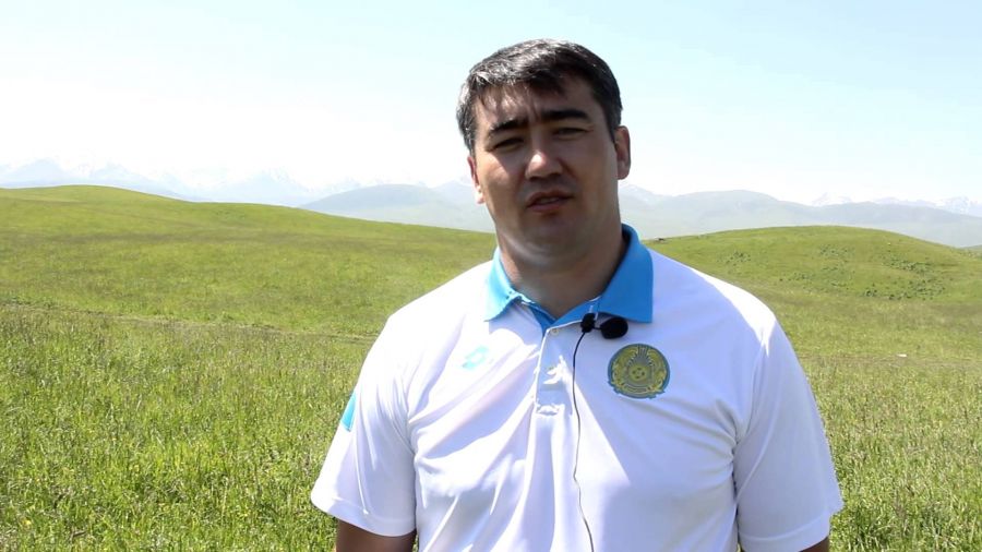 Асхат Жіткеев докторлық диссертациясын қорғады