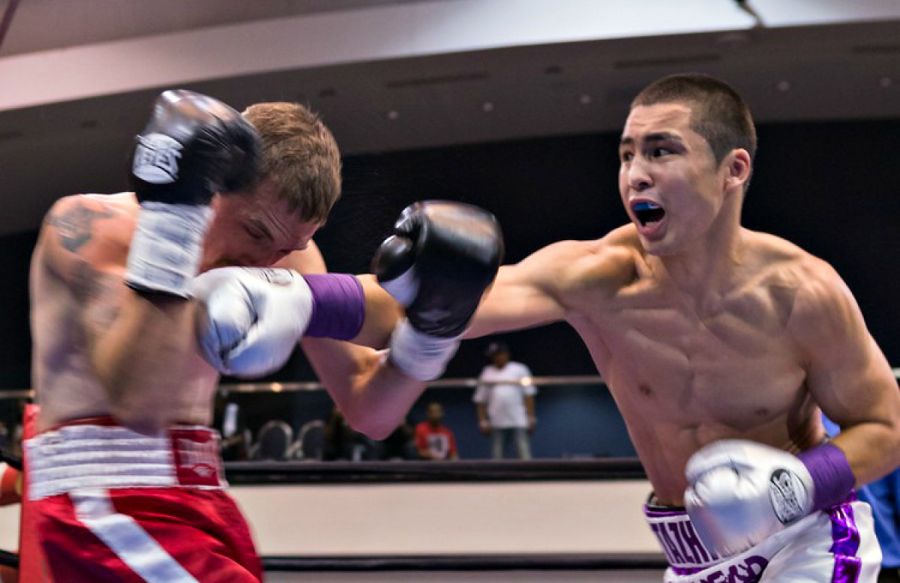 Шыңғысхан Тәжібай кәсіпқой бокстағы үшінші жеңісіне қол жеткізді