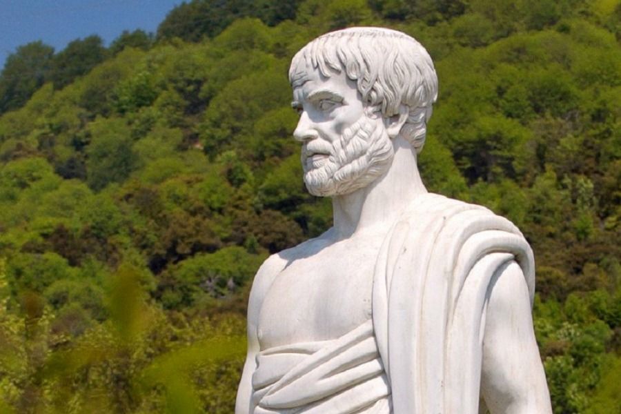 Грек ғалымы Аристотельдің қабірін тапты