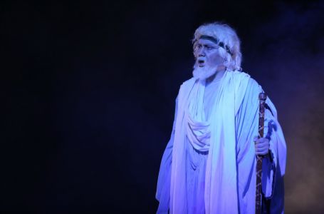 Әуезов театрында тұсауы кесілетін "Медея" туралы