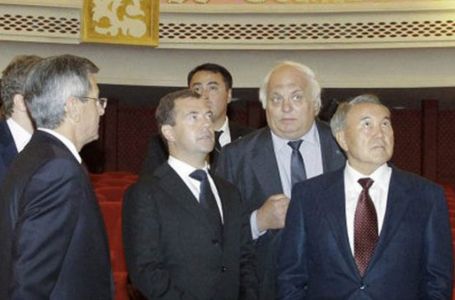 Ресей халқы Қазақстаннан соққан желді "Назарбаев желі" деп атайды