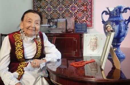 Бүгін Қазақстанның еңбек сіңірген әртісі Хабиба Елебекова 100 жасқа толды