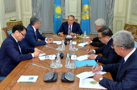 Назарбаев Қырғызстанның Сыртқы істер министрі Эрлан Абдылдаевпен кездесті