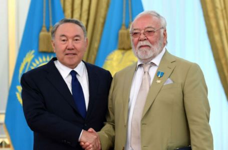 Асанәлі Әшімов «Қазақстанның Еңбек Ері» атағын иеленді