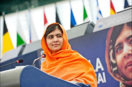 Малалаға Нобель бергеніне әлі де таңданып жүрмін...