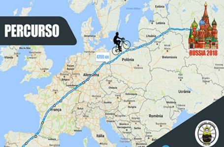 Португалиялық Элдер Батишта Ресейдегі футболдан өтетін Әлем чемпионатына велосипедпен барады