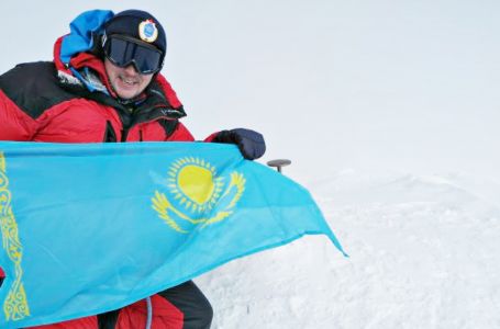 Мақсұт Жұмаев Эверест шыңын екінші рет бағындырды