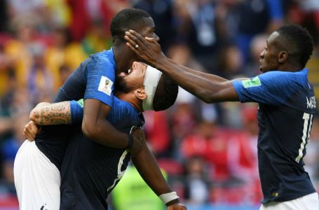 Франция құрамасы топтағы бірінші ойында жеңіске жетті