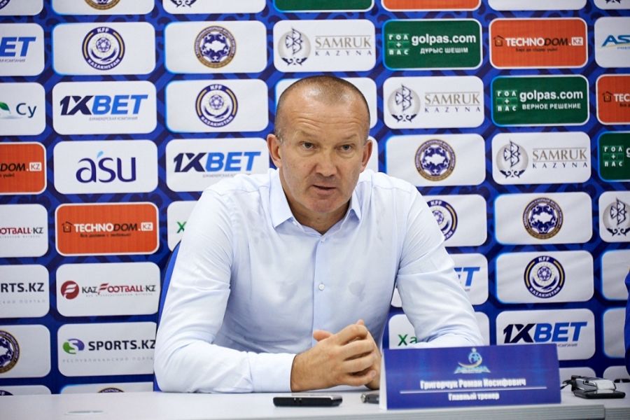 "Астананың" бас жаттықтырушысы уақытша қызметінен кетті