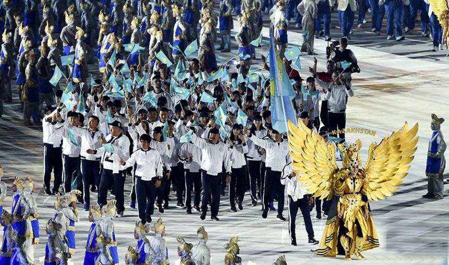 Қазақстан құрамасы Азия ойындарының ашылу салтанатына қатысты