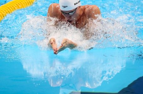 Олимпиада чемпионы Дмитрий Баландин Азия ойындарында қола алды