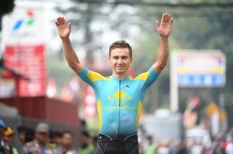 Алексей Луценко Индонезиядағы Азия ойындарында екінші рет топ жарды