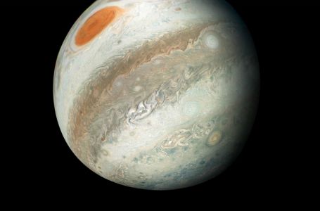 Ғалымдар Юпитерде су бар екенін анықтады