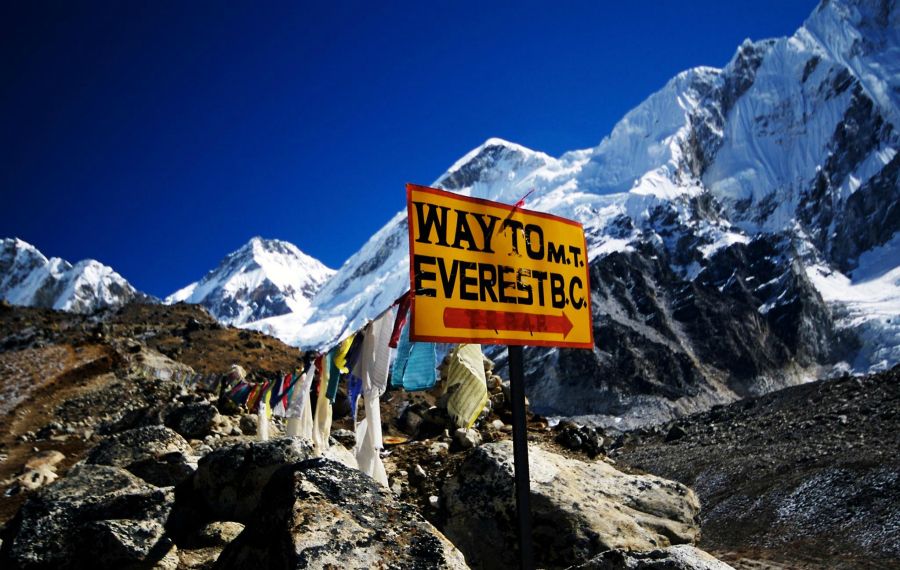 Саяхатшылар үшін Эверестке шығуға тыйым салынады