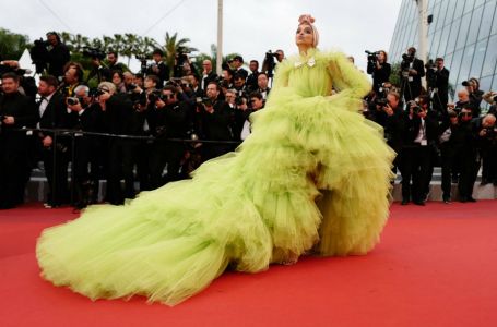 Cannes – 2019: Болливуд жұлдыздары қандай киім үлгісін таңдаған?