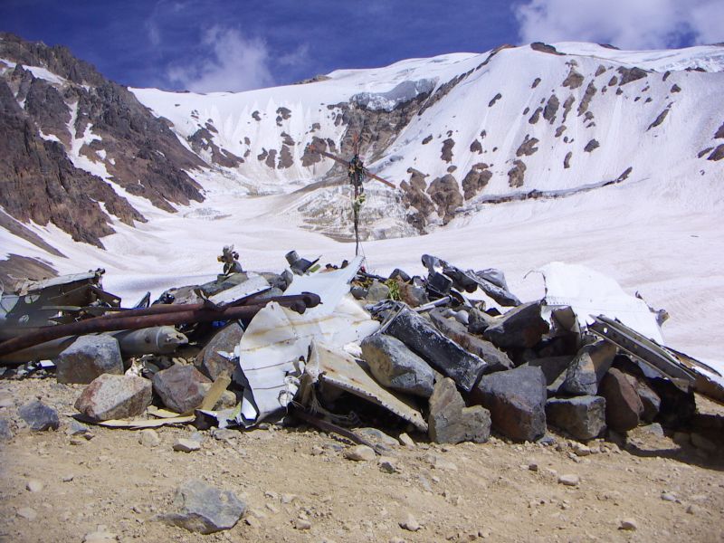 Анд тауындағы апат: Қайтыс болғандарды жеп аман қалғандар