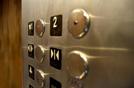 Лифт қалай жұмыс істейді? 
