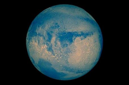 Марс ертеде көк түсті болған 