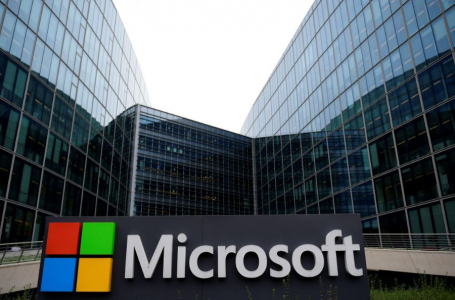 Microsoft 27 жаңалық редакторының орнына жасанды интеллект қолданбақ